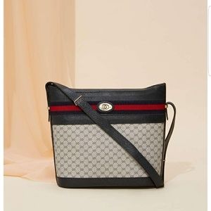 Crossbody bag
